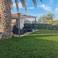 Villetta a pochi passi dal mare