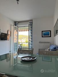 Bilocale + terrazzo e parcheggio privato ad Andora
