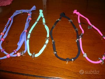 10 braccialetti in fettuccia