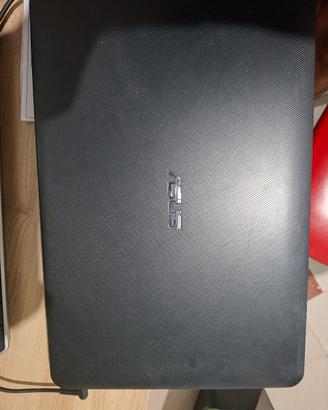 Notebook ASUS  F554L 15 pollici