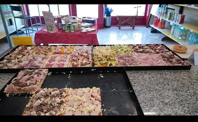 Rivendita pane e pizzeria da asporto