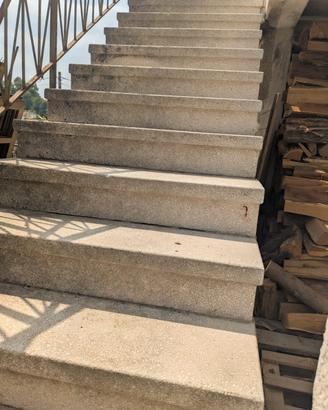 Gradini cemento graniglia esterno giardino scala