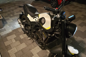 Moto Benelli Leoncino 250