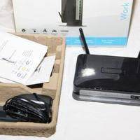 Router Netgear DGN2200