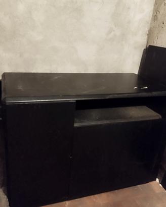 Mobile tv con contenitore ampio