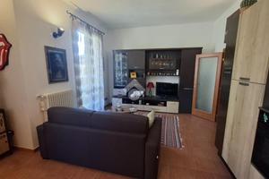 2 LOCALI A REGGIO NELL'EMILIA