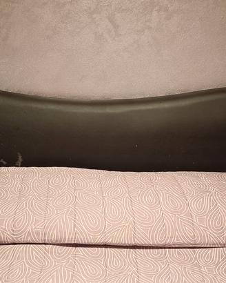 divano e letto matrimoniale 