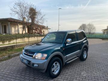 Mitsubishi Pajero 3.2 16V DI-D GLS Automatic