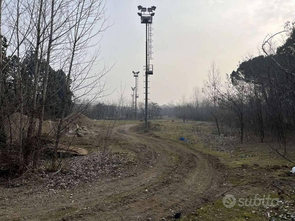 Immobile in asta di 64931 m² a Pero - Vista 3