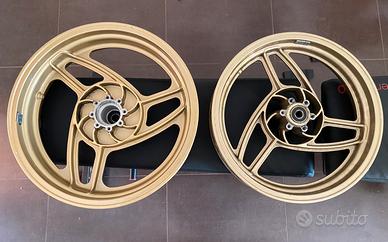 Moto Guzzi Daytona/1100 Sport