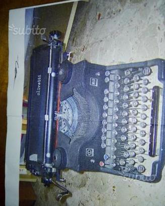 Macchina da scrivere olivetti M40