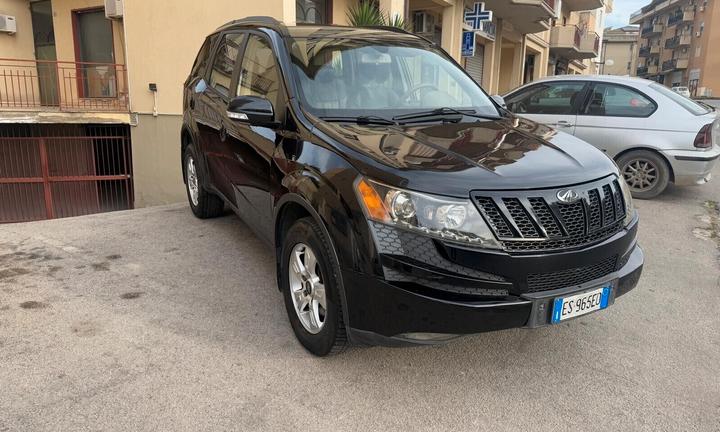 Mahindra XUV500 2.2 16V FWD W8 N1
