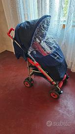 Passeggino leggero pieghevole a marchio Chicco