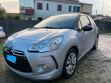 Citroen Ds3 grigia - Neopatentati