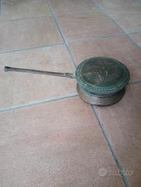 Antico scaldino in rame 