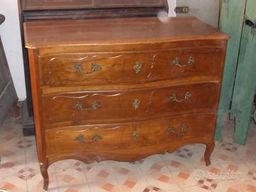 Comò Cassettone Parmigiano 1700