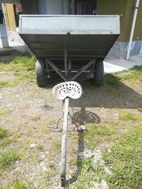 Carretto agricolo /ribaltabile a mano