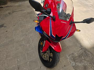 Honda CBR 600 RR