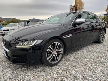 Jaguar xe, 2.0 180 cv