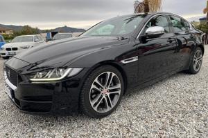 Jaguar xe, 2.0 180 cv