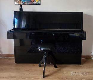 Pianoforte verticale 