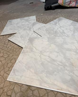 Pavimento in ceramica