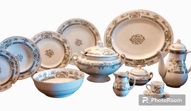 Servizio di piatti Royal Worchester