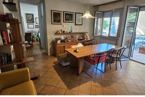 Appartamento con 3 camere 2 bagni garage