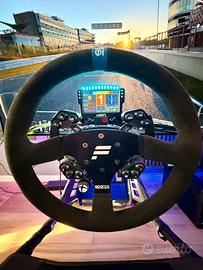 Postazione Sim-Racing con Fanatec Clubsport DD+