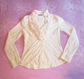 Camicietta bianca con jabot