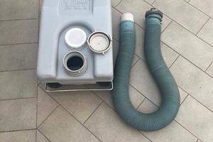 Serbatoio portatile camper Fiamma Roll-Tank 23 Lit