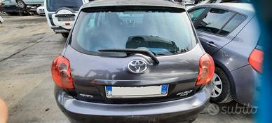 TOYOTA AURIS 2007 - PORTELLONE POSTERIORE