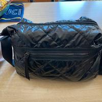 Borsa da Donna nera trapuntata.