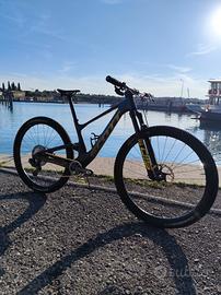 Scott Spark team issue  2022 taglia s