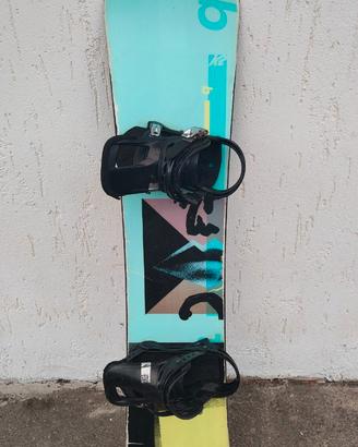 Tavola snowboard K2 156 con attacchi