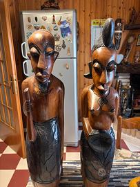 Coppia monumentale di sculture Etniche Africane