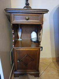 Mobile angolare in legno