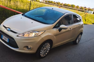 Ford Fiesta 1.2 82 CV 5 porte Titanium