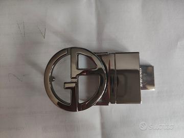 fibbia in metallo Giorgio Armani