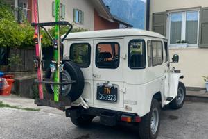 Toyota BJ 42