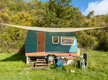 Roulotte Laika vintage 2 posti ristrutturata