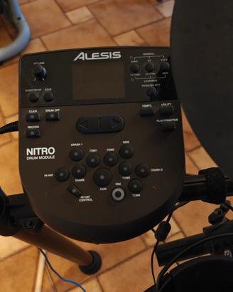 Alesis Nitro PARI AL NUOVO 