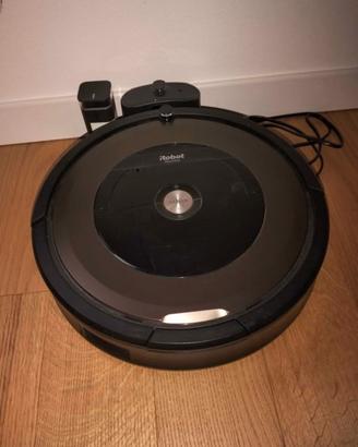 Aspirapolvere robot roomba serie 800