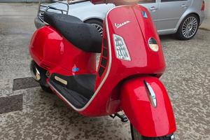 vespa 250 gts