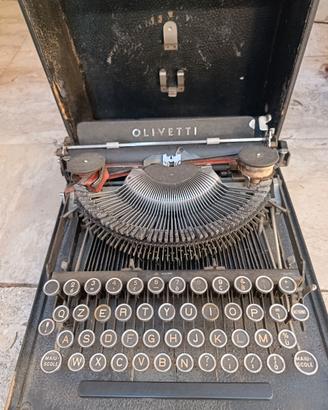 Macchina da scrivere OlivettiMP1  1932
