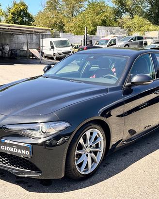 Alfa Romeo Giulia 2.2 Turbodiesel 180 CV Business 