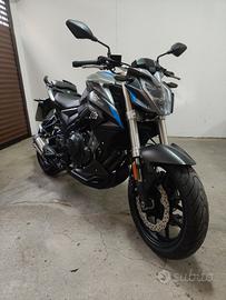 Voge 500r brivido
