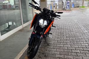 KTM 125 Duke 2024
