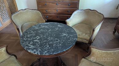 Salotto in stile francese