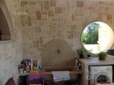 In pietra rivestimento